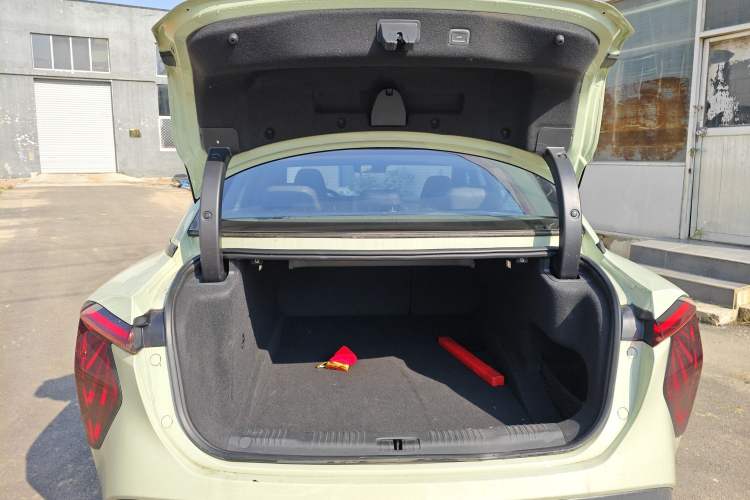 Used Hongqi EH7 2024 690 Pro