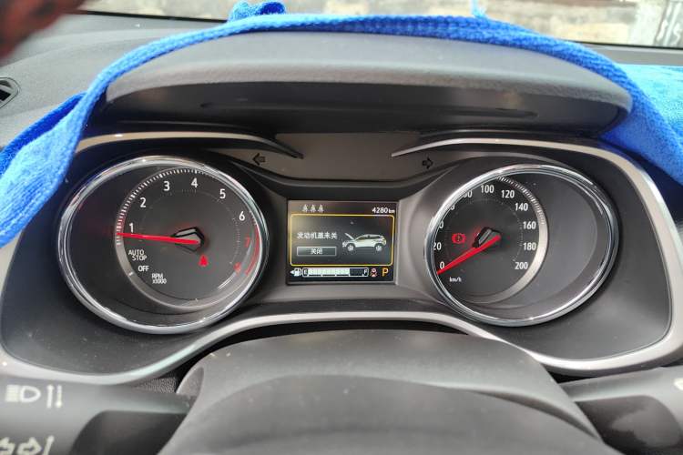 Used Chevrolet Trax 2021 Redline 335T CVT Top-Tier Model China VI Standard
