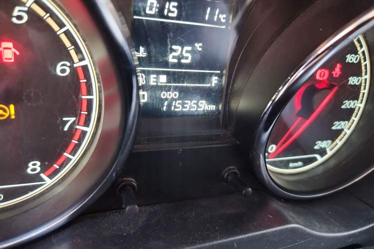 Used Bestune B30 2019 1.6L Automatic Comfort Model Odometer Close Up