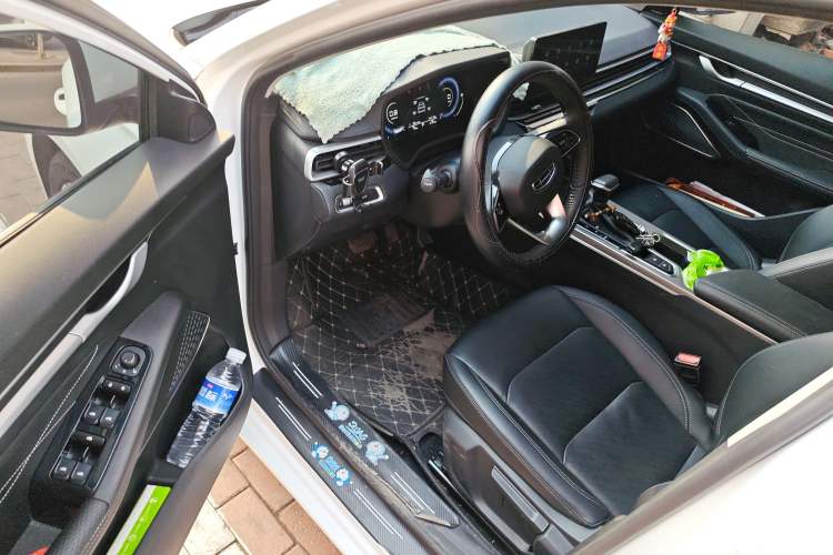 Used Geely Auto Emgrand 2022 4th Generation 1.5L CVT Luxury Model
