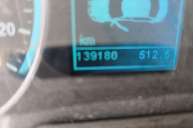 Used Brilliance H530 2011 1.6L Automatic Luxury Version
