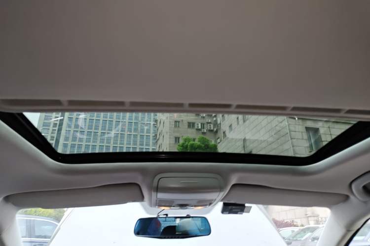 Used Volkswagen Sagitar 2012 1.6L Automatic Comfort Edition