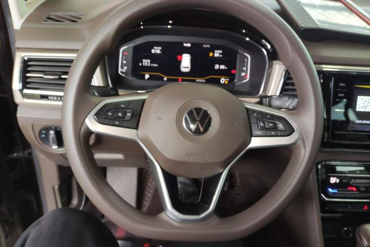 Used Volkswagen Viloran 2020 330TSI Business Edition