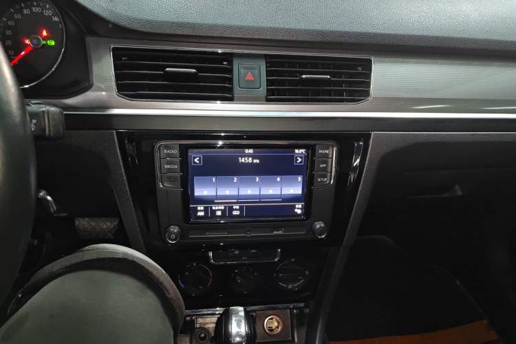 Used Volkswagen Bora 2019 Bora Legend 1.5L Automatic Leading Model China VI Standard
