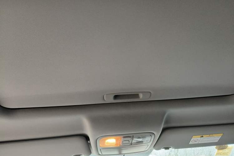 Used Changan CS75 2014 2.0L Manual Luxury Version China IV Standard