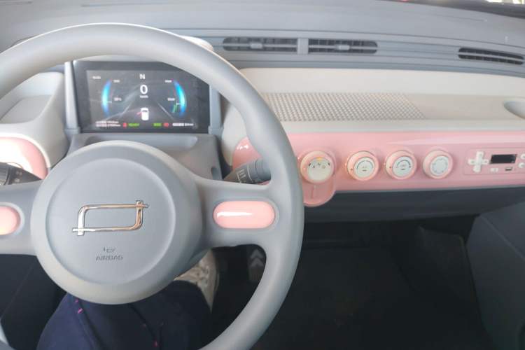 Used Bestune Pony 2025 222km Lightning Horse
