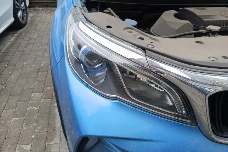 Used Geely Auto Vision X3 2021 PRO 1.5L CVT Deluxe Model Right Front Headlight