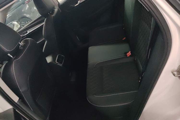 Used Skoda Karoq 2019 TSI280 SmartDrive Luxury Edition China V Standard Left Rear Seat