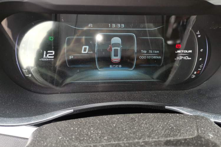 Used JETOUR X90 2019 1.5T Automatic Enjoyment Model 6 Seats Emission Standard China V Odometer Close Up