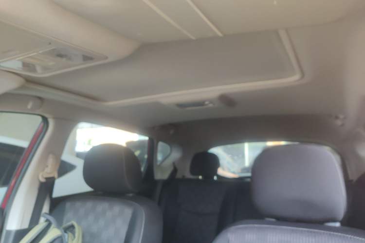 Used Nissan Tiida 2021 1.6L CVT Cool Edition
