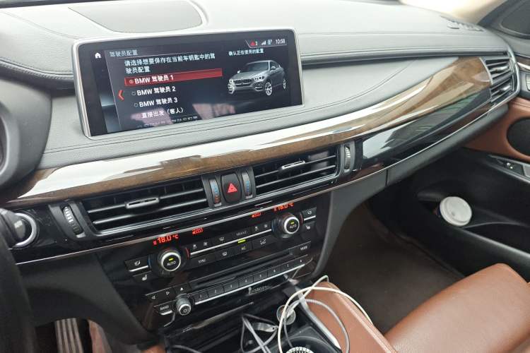 Used BMW X6 2018 xDrive28i
