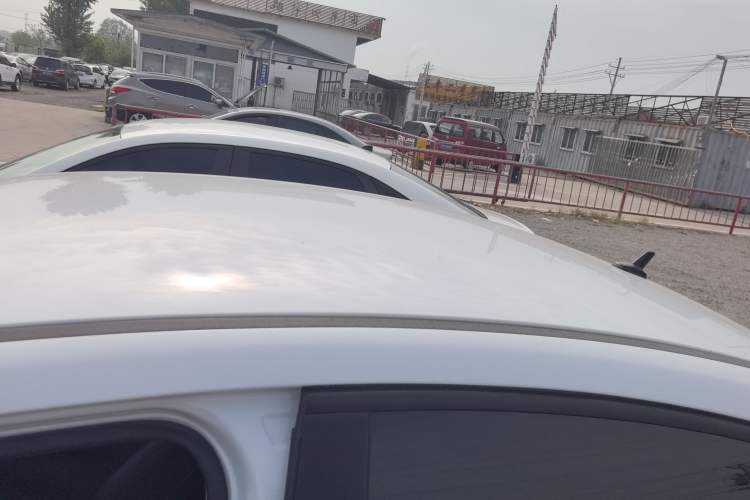 Used Chery Arrizo 5 2021 PRO 1.5L Manual Youth Edition Roof