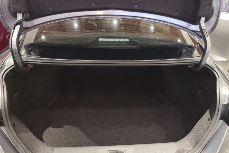 Used Nissan Sylphy 2021 1.6L XL CVT Enjoyment Edition Trunk