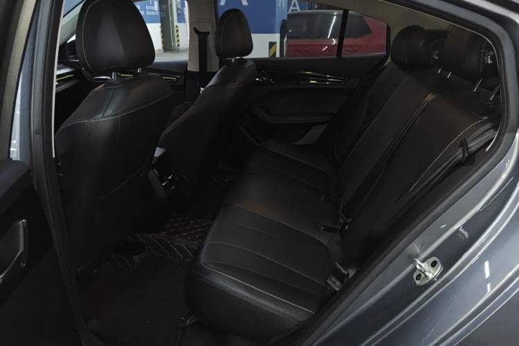 Used Roewe i5 2021 1.5L CVT Starry Edition