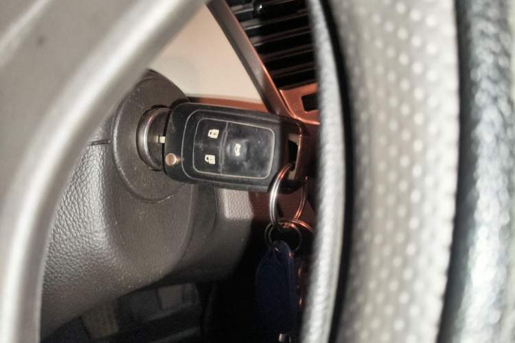 Used Chevrolet Cruze 2015 1.5L Classic SE MT Vehicle Key