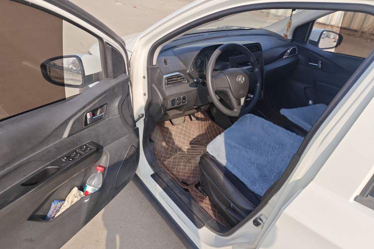 Used BAIC New Energy EC 2017 EC200 Dynamic Edition Driver Seat