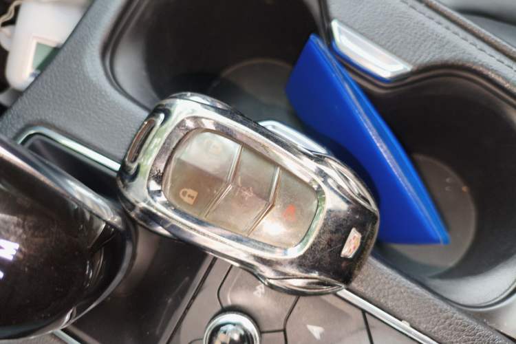 Used Cadillac XT4 2020 28T Two-Wheel-Drive Leading Version