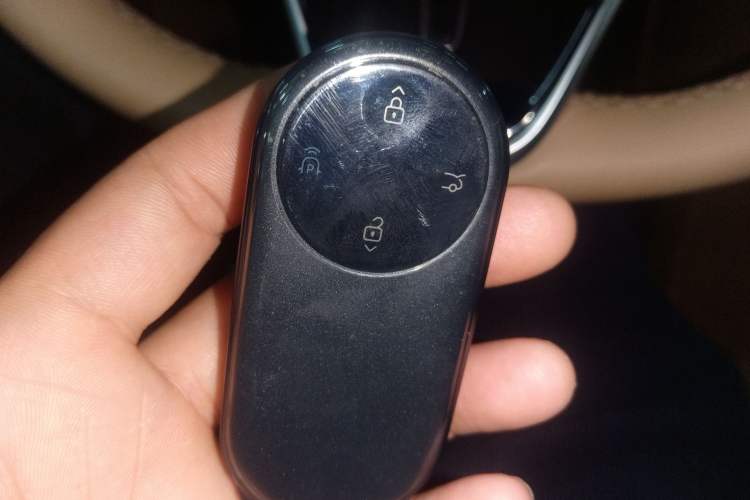 Used Hima Luxeed R7 2024 All-Electric 667 km Max