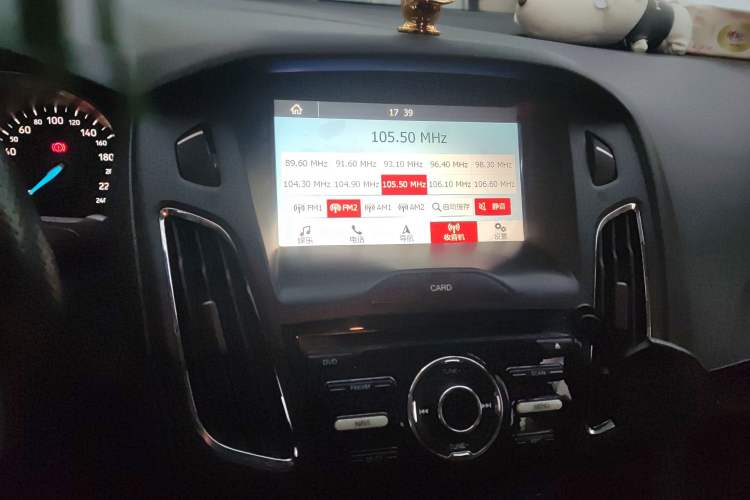 Used Ford Focus 2017 Sedan 1.6L Manual Comfort Plus SmartDrive Edition Audio And AC Panel