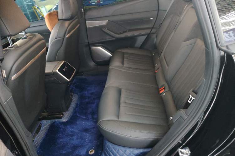 Used ONVO L60 2024 60 kWh Rear-Drive Version
