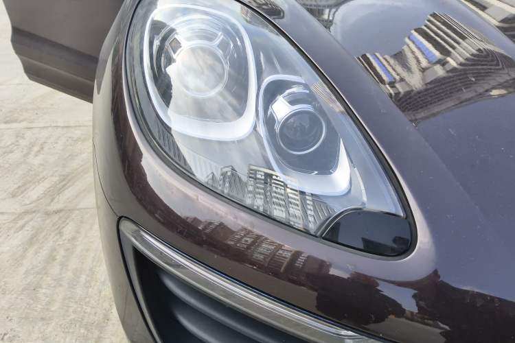 Used Porsche Macan 2017 Macan 2.0T
