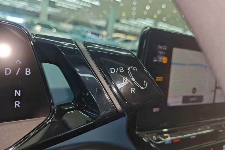 Used Volkswagen ID.3 2023 Pure Smart Edition Gear Lever