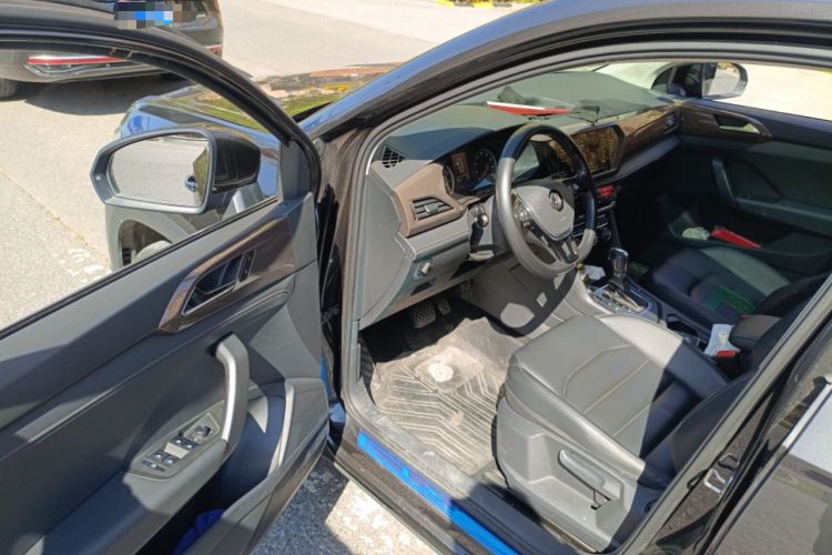 Used Volkswagen Tharu 2020 280TSI Two-Wheel Drive Luxury Edition China VI Standard Driver Seat