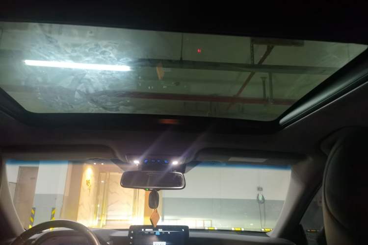 Used Toyota Camry 2021 2.5G Luxury Edition Headliner