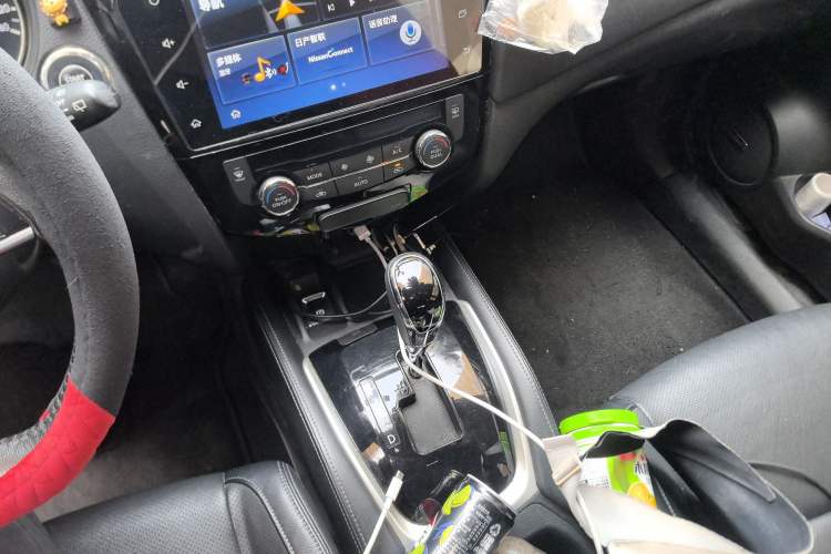 Used Nissan X-Trail 2019 2.5L CVT Smart Connect Luxury Edition 4WD
