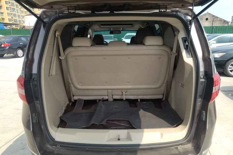 Used Buick GL8 2017 25S Prestige Version China V Standard Trunk