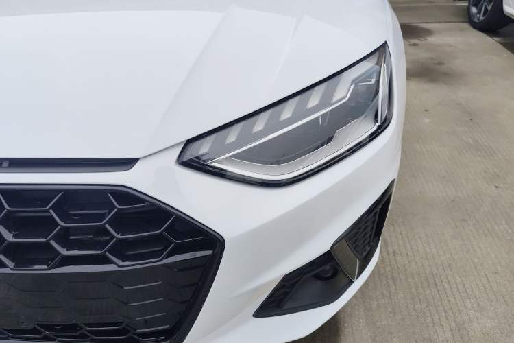 Used Audi A4L 2022 40 TFSI Luxury Dynamic Model Left Front Headlight