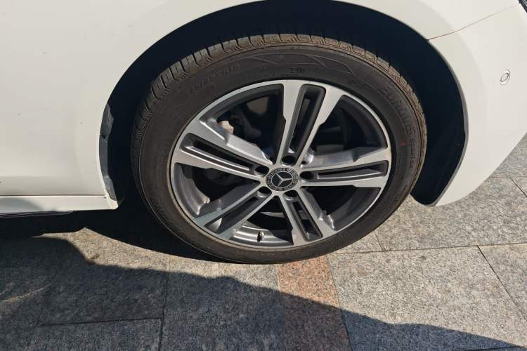 Used Mercedes-Benz E-Class 2021 Facelift E 260 L Sport Edition
