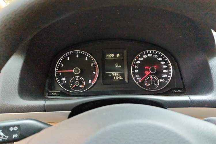 Used Volkswagen Touran 2011 1.4T DSG Zhiya Edition 5 Seats
