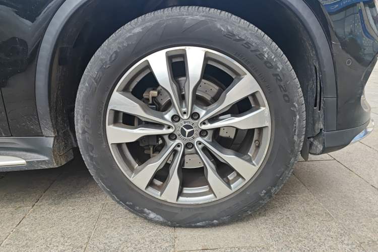 Used Mercedes-Benz GLE Coupe 2017 GLE 400 4MATIC Coupe SUV Right Front Wheel Hub