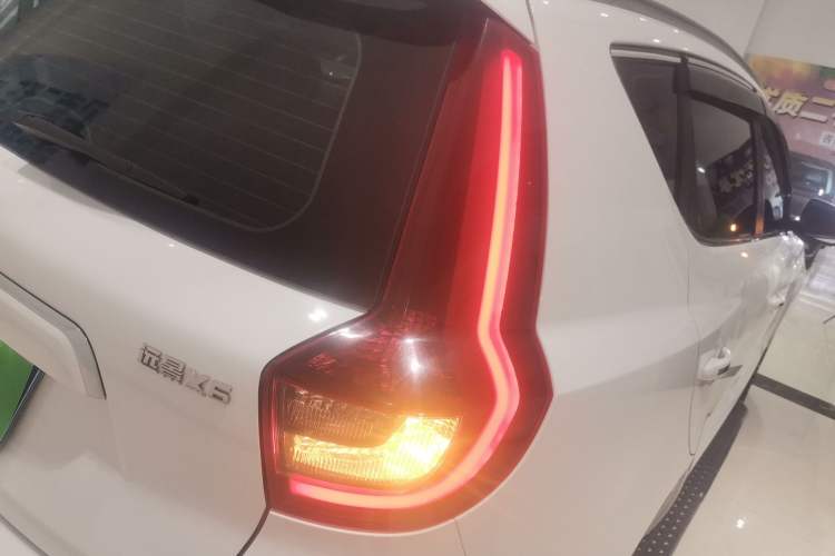 Used Geely Auto Vision X6 2018 1.8L Manual 4G Connect Luxury Edition