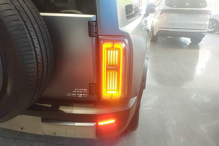 Used Haval Raptor 2025 2.0T 4WD Ultra Exterior 3