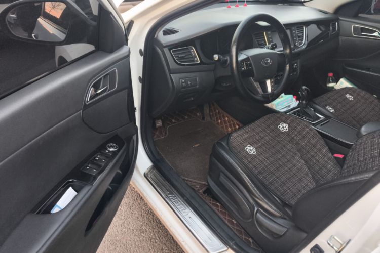 Used Hyundai Mistra 2016 1.8L Automatic Smart GLS
