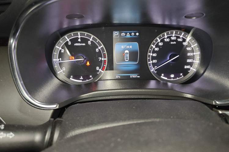 Used CHANGAN Raeton CC 2018 1.5T Automatic Elegant Starry Edition China V Standard Instrument Cluster