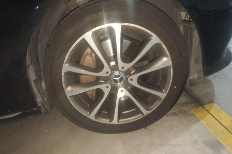 Used Mercedes-Benz E-Class 2016 E 300 L Stylish Model
