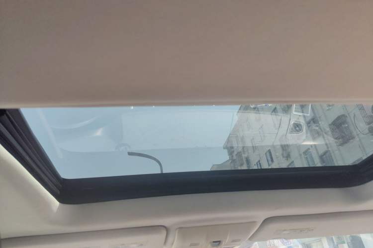 Used Land Rover Range Sport 2010 3.0 TDV6 HSE Diesel Edition Headliner