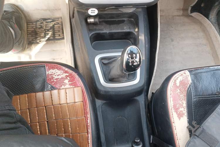 Used HYOSOW H2 2016 H2E 1.5L Elite Model BJ415B Gear Lever