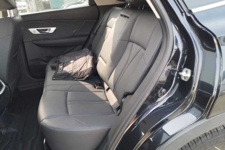 Used Dongfeng Aeolus Huge 2024 Mach Power 1.5T Premium Model