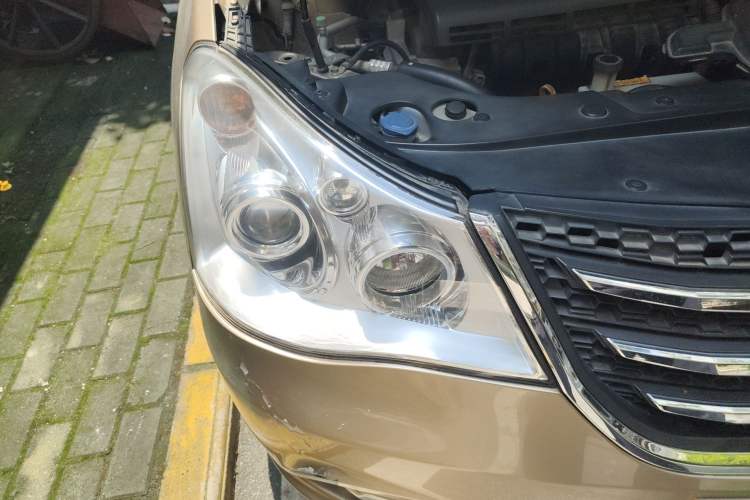 Used Dongfeng Aeolus A60 2014 1.6L Manual Luxury Model
