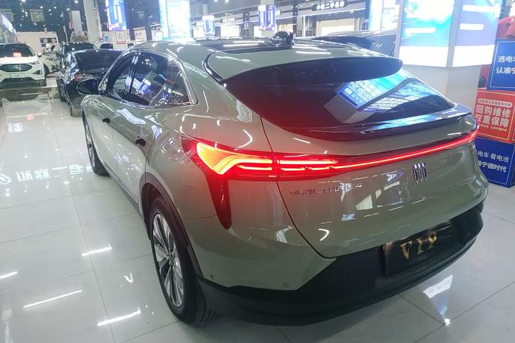 Used Buick E4 2023 Deluxe Edition