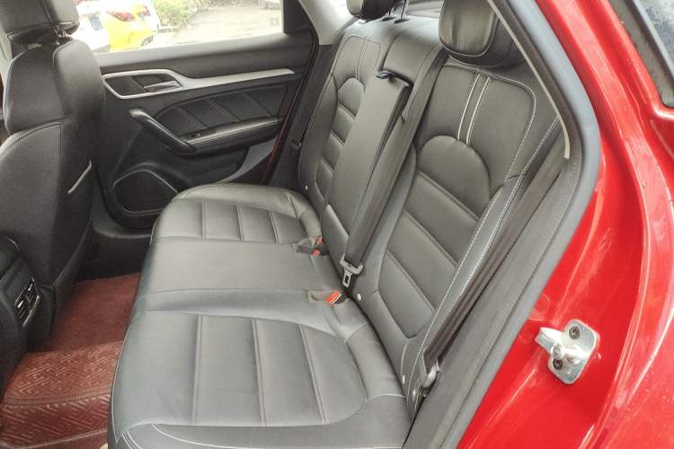 Used MG 6 2017 20T Automatic Luxury Smart Connect Version China V Standard Left Rear Seat