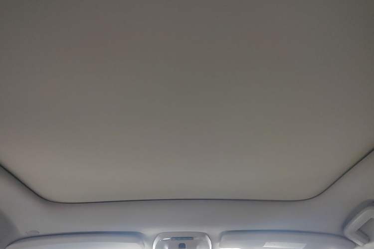 Used Volvo V40 2018 T3 Zhiya Edition
