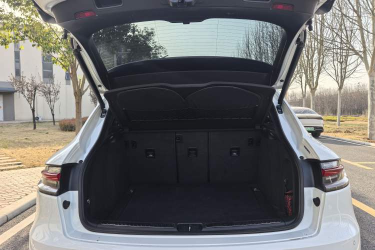 Used Porsche Macan 2020 Macan 2.0T