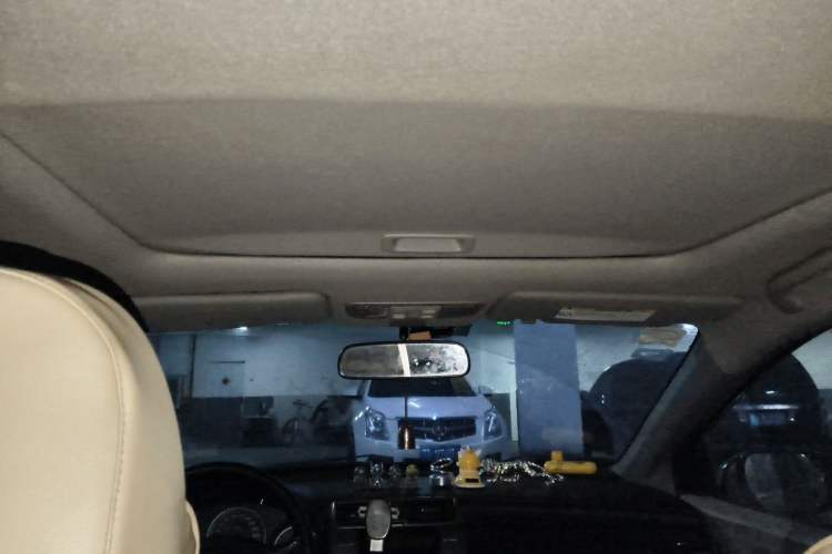 Used Honda City Classic 2012 1.5L manual Elite Edition Headliner