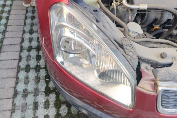 Used Nissan Qashqai 2011 1.6XE Wind 5MT 2WD Right Front Headlight