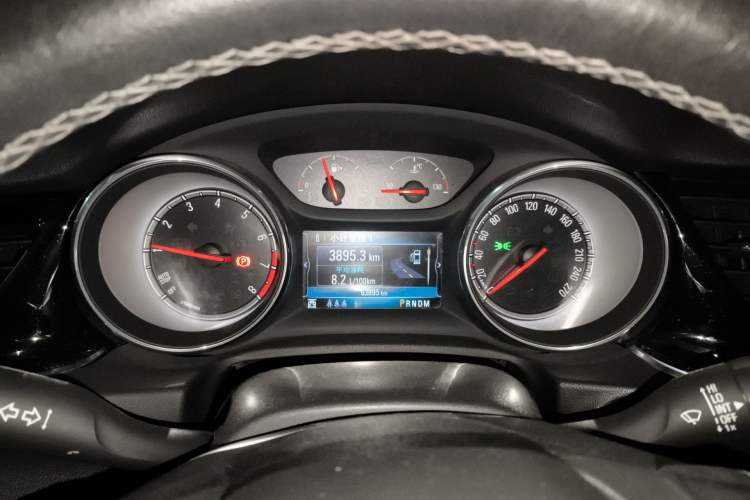 Used Buick Regal 2019 20T Elite Version China VI Standard Instrument Cluster